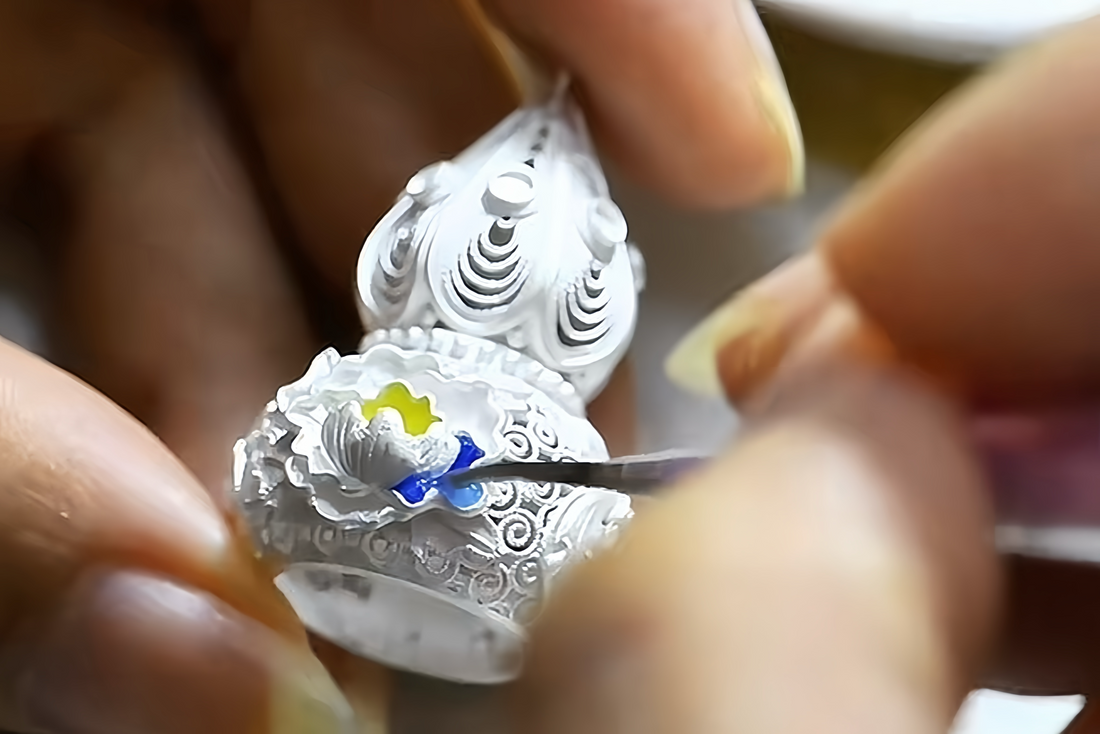 What Is Enamel Jewelry｜2025